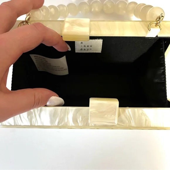 a new day Pearl-Effect Ivory Acrylic Box Clutch with Beaded Handle - Picture 4 of 4